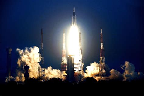 Big New Indian Rocket Launches Satellite, Setting Stage for Moon Mission | Space