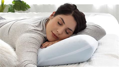 Why Do I Need a Body Pillow and Cooling Mattress Pad? - IMC Grupo