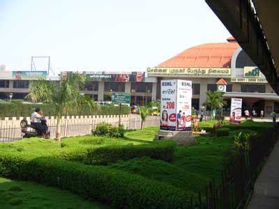 Chennai Photo Gallery: Koyambedu CMBT Bus Terminus - the biggest bus ...