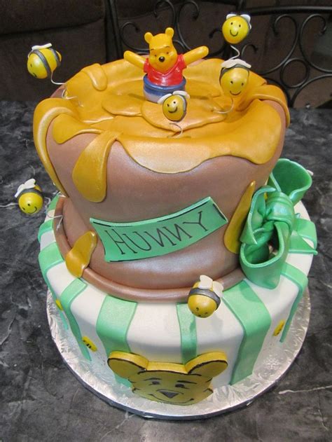 MoniCakes: Winnie The Pooh Honeypot Cake with Bee Hive Smash Cake | Cake, Pot cakes, Cake decorating