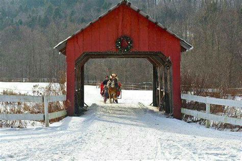 Pin by Maureen Thompson on Christmas | Covered bridges, Winter scenes, Old bridges