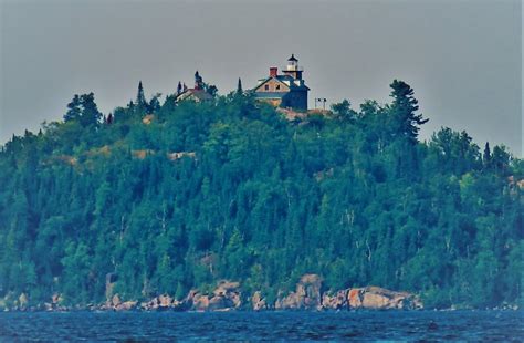 Lake Superior Lighthouses - Lake Superior Circle Tour