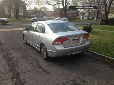 2010 Honda Civic Ex - L 1. 8l I4 16v Automatic Sedan Fully Loaded Navi