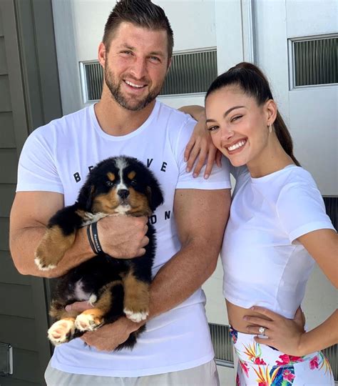 Tim Tebow and His Wife Have 3 New Puppies: 'Happy Family'