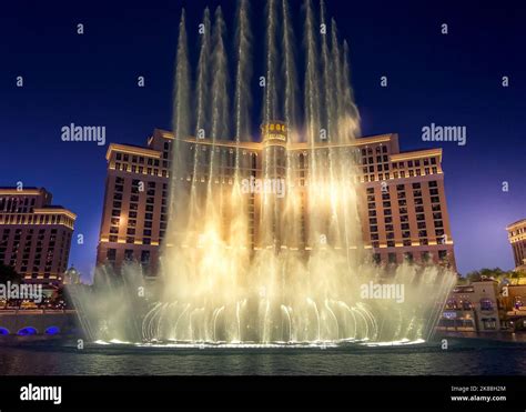 Bellagio Fountains at Night in Las Vegas. The Fountains of Bellagio are ...