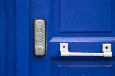 The Pros and Cons of Keyless Entry Systems in Rental Properties