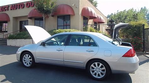 2006 Honda Accord V6 Sedan overview and walk around. - YouTube