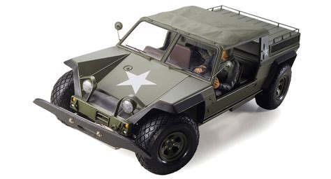 Tamiya FMC XR311 Combat Support Vehicle Kit