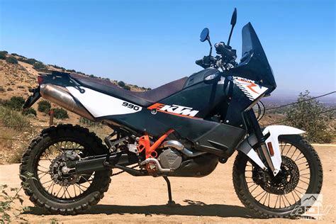 Friendly Fire: KTM 790 Adventure R vs. KTM 990 Adventure R - ADV Pulse