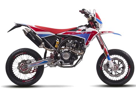 Fantic Motard 125 Competition 2020 - Motochecker