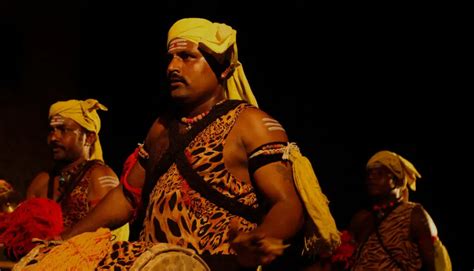 8 Must-See Folk Dances of Karnataka You Can't Miss!