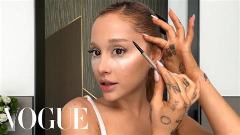 ariana grande getting ready - Moe Zine