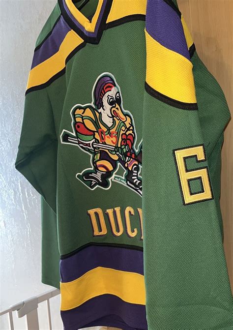 The Mighty Ducks Gordon Bombay #66 Movie Hockey Jersey M Molpe Stitched Worn 1x | eBay