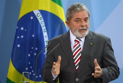 Investigan a Lula da Silva por tráfico de influencias