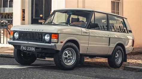 Range Rover Classic, il restomod col V8 e Apple CarPlay