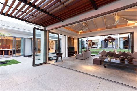 Inside outside living room | Interior Design Ideas