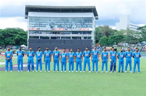 India Playing 11 vs Sri Lanka; Shreyas Not Fully Fit; Axar Replaces Shardul