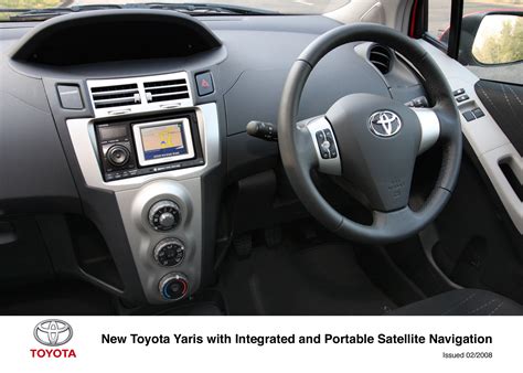 Yaris SR 1.3 & 1.4 D-4D Interior (2006 - 2008) - Toyota Media Site