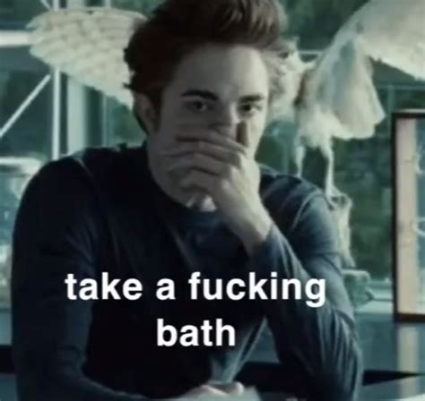 robert pattinson memes | Twilight funny, Twilight memes, Twilight jokes