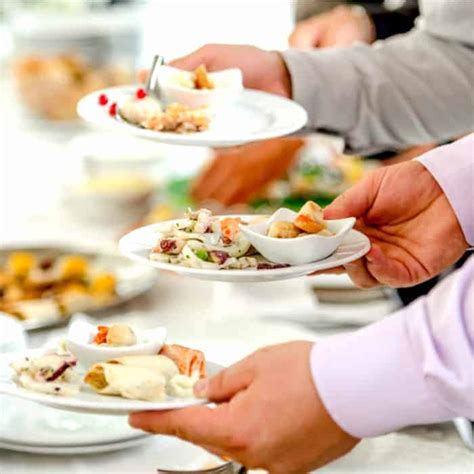 Starting a Catering Service in the Restaurant Industry