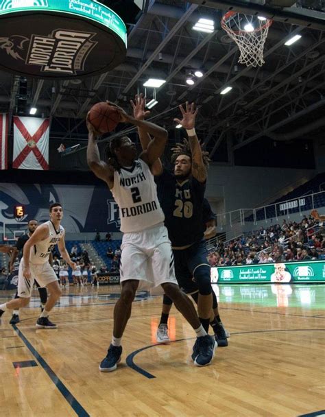 North Florida men’s basketball edge out a win over FIU – UNF Spinnaker