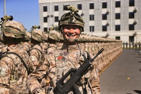 China Defense Blog: China Military's New Battle Dress Uniform (BDU)