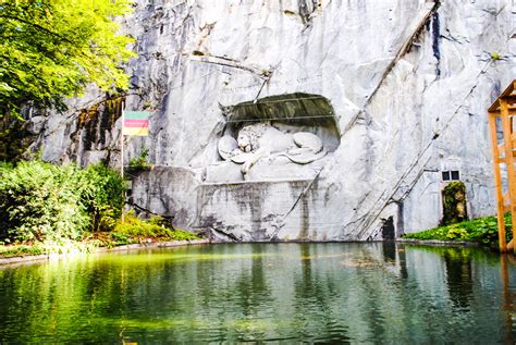 Lion Monument in Lucerne, Switzerland — Citizens Co.