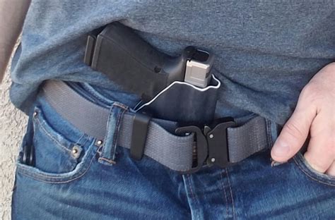 Blue Alpha Gear EDC Belt Review! Perfect For CCW!