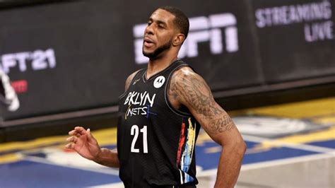 Nets Star Has Epic Reaction to LaMarcus Aldridge Milestone