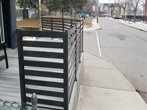 1x2 Aluminum Horizontal Slat Fence - Horizontal Modern Fencing