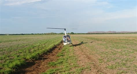 Student Insights: Slope Landing Training - Australian Helicopter Academy