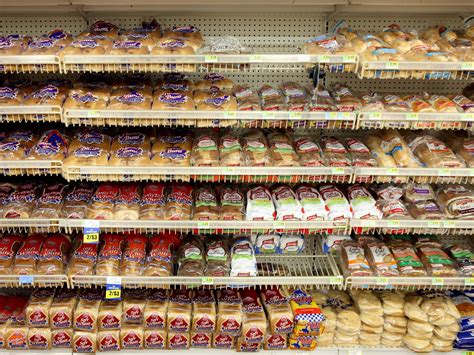 The 15 Best and Worst Grocery Store Breads to Buy, Based on Salt | Healthy groceries, Grocery ...