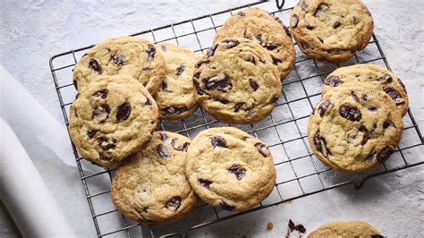 Healthy Vegan Chocolate Chip Cookies - Broccoli Recipe