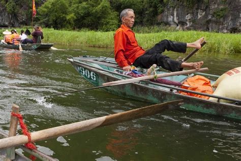 4 boat tour docks in serenity Ninh Binh: Trang An - Tam Coc - Van Long - Thung Nang | Eviva Tour