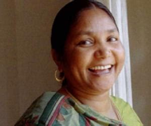 Phoolan Devi Biography - Facts, Childhood, Life History of Bandit ...