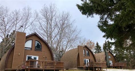 How to have the best couples weekend at Elkhorn Resort | Travel Manitoba