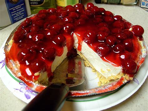 Old Fashioned Cherry Cheesecake | Recipe | Cherry cheesecake recipe, No ...