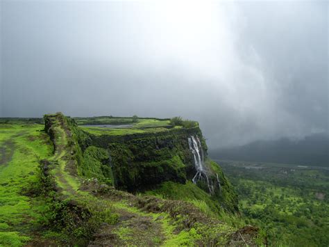 Lonavala – SpectralHues