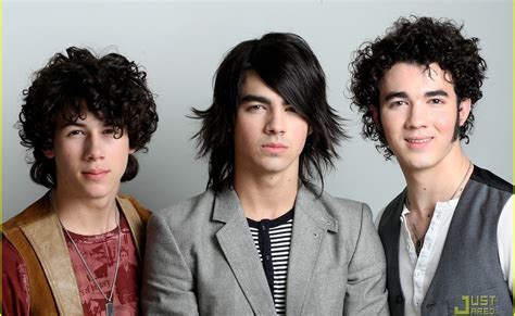 Lyrics y traducciones al español: Jonas Brothers - What I Go To School For