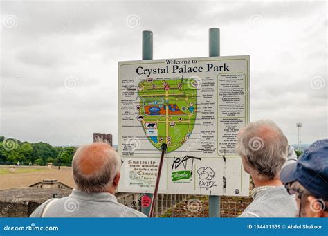 Map of Crystal Palace Park editorial stock image. Image of parks ...