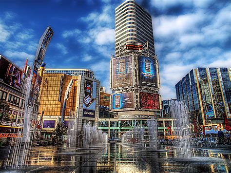 dundas square | toronto city center | paul bica | Flickr