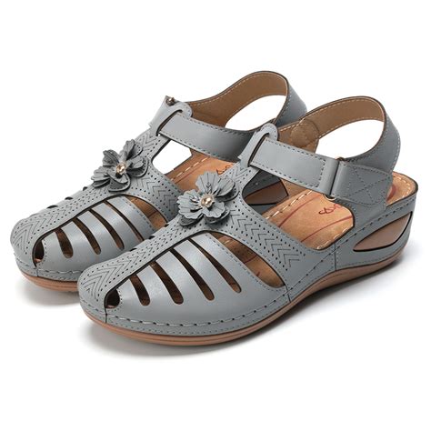 Lostisy Comfy Floral Roman Closed Toe Sandals For Women – Alexnld.com