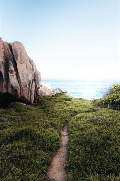 6 Amazing La Digue Hikes & Nature Trails (Seychelles)