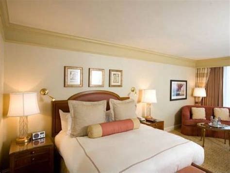 Conrad Indianapolis Hotel - Room Deals, Reviews & Photos (Indianapolis ...