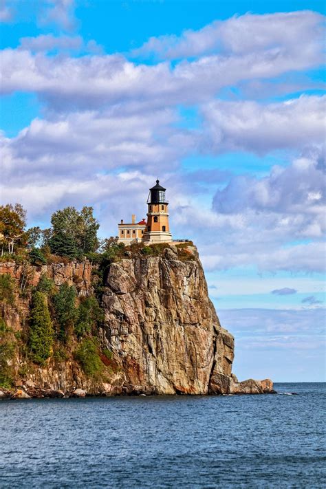 20 of the Most Beautiful Lighthouses in America | Beautiful lighthouse ...