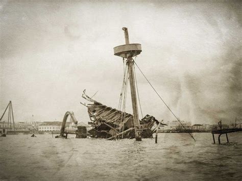 USS Maine (ACR-1) Armored cruiser or 2nd-class battleship,commission in1896 .Sunk by explosion ...