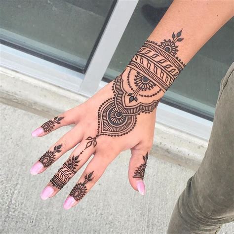 Henna - Eesha Katarya - #Eesha #henna #Katarya - #Eesha #Henna #Katarya | Henna tattoo designs ...