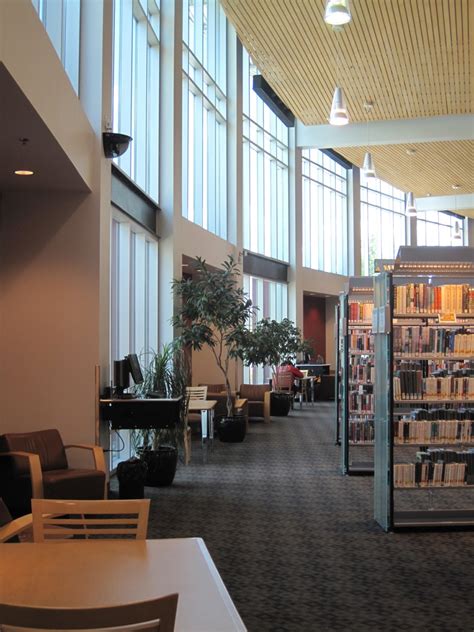 bigblueglobe: Farmington Public Library