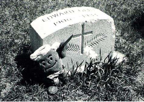 Edward Gein's grave. Plainfield, wisconsin | So what...I bet… | Flickr