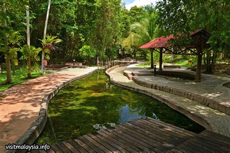 Sungai Klah Hot Springs Sungkai